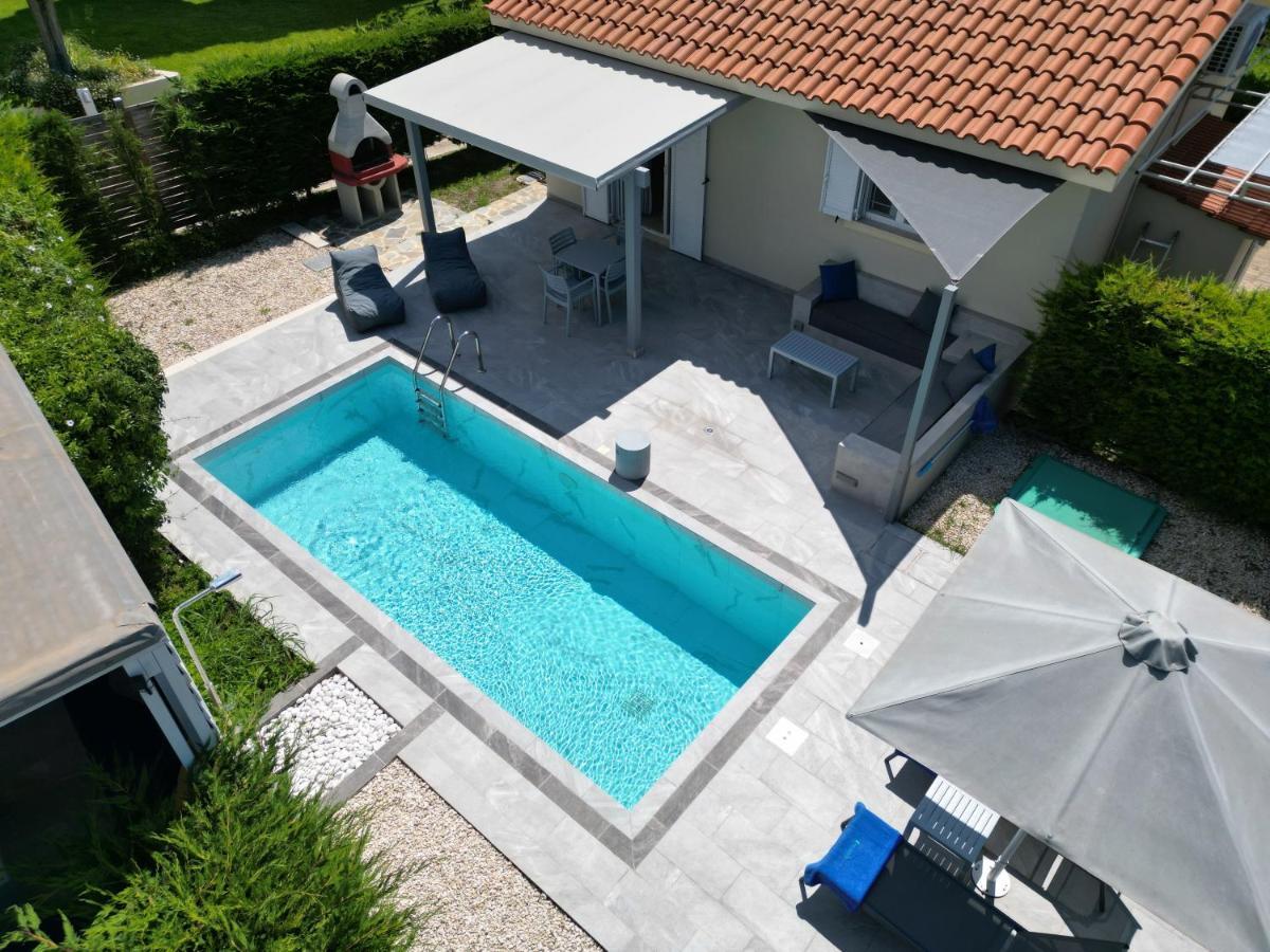 Cypress Garden Villas 스보로나타 외부 사진