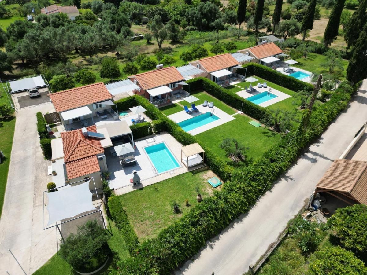 Cypress Garden Villas 스보로나타 외부 사진